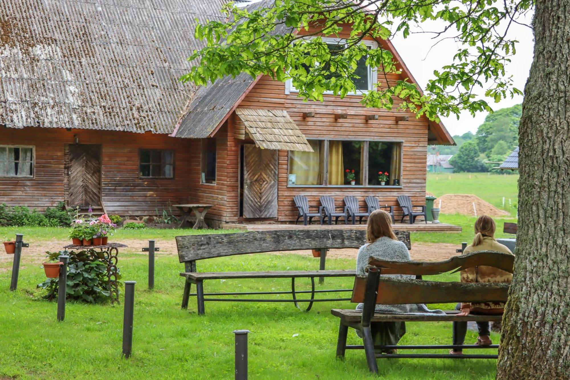 Lauku Viesu Maja Bajari Pension Rucava Buitenkant foto