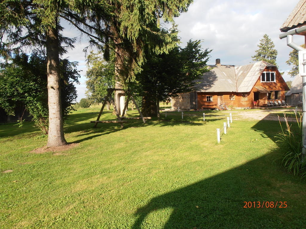 Lauku Viesu Maja Bajari Pension Rucava Buitenkant foto