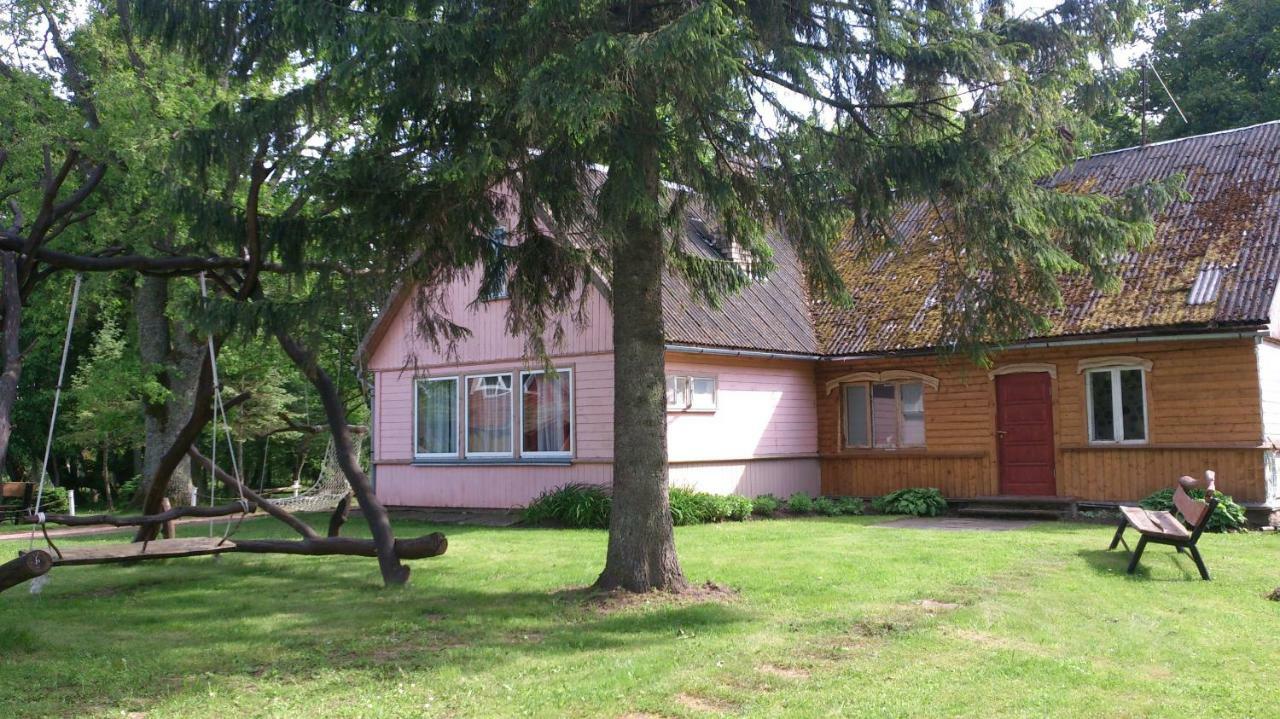 Lauku Viesu Maja Bajari Pension Rucava Buitenkant foto